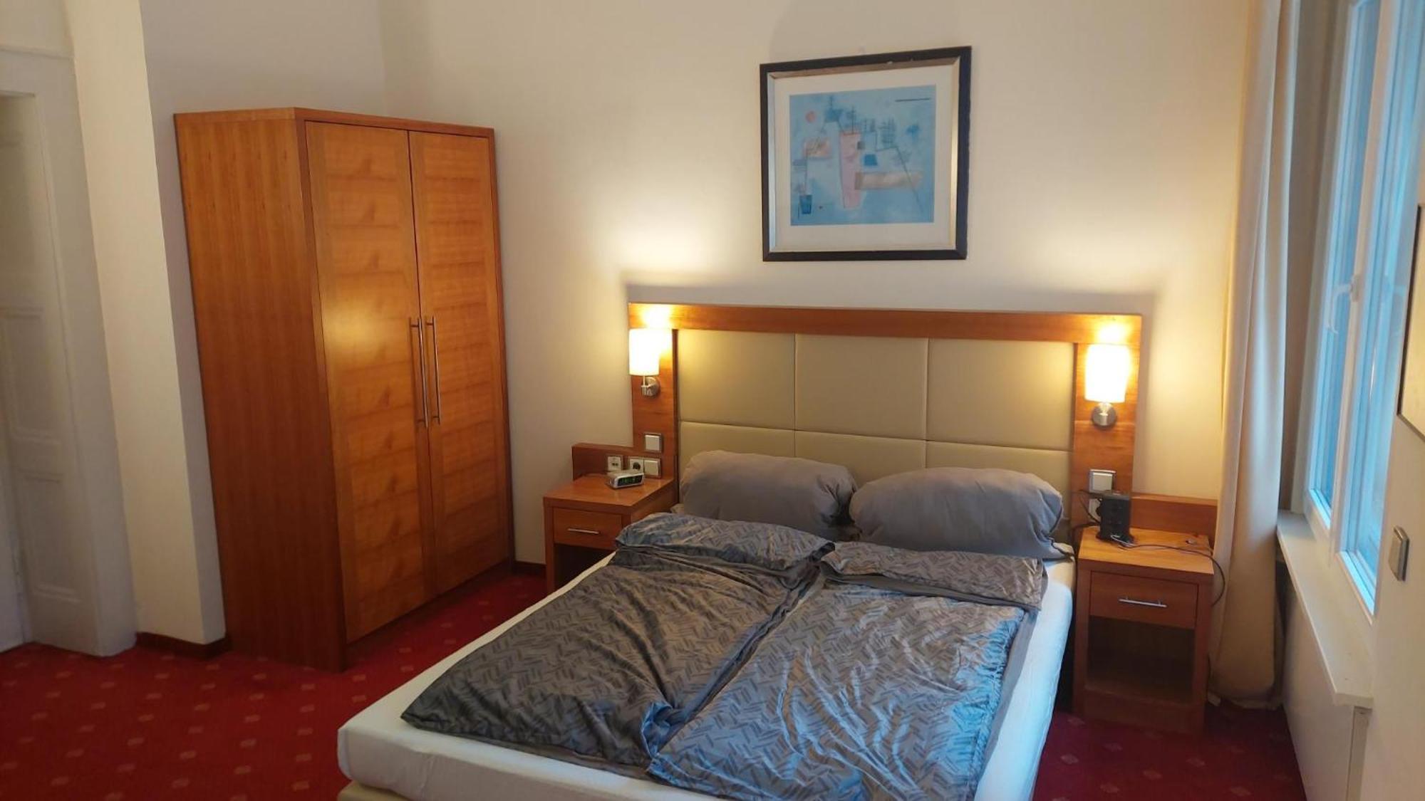 Die Villa, Zimmer 17, Dz Leverkusen Extérieur photo