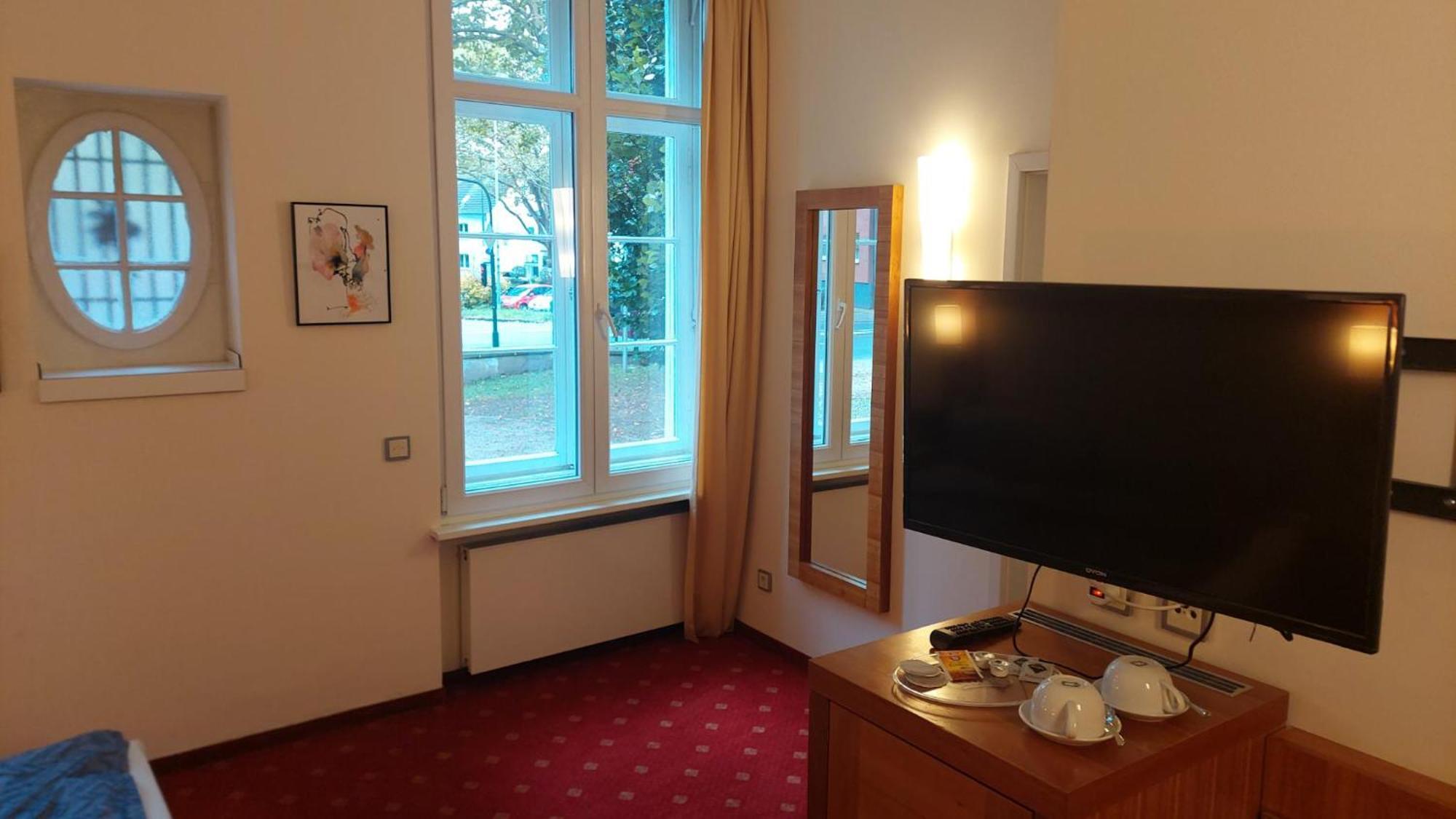 Die Villa, Zimmer 17, Dz Leverkusen Extérieur photo